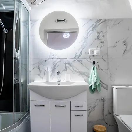 Cozy Main Square I With Breakfast Apartment *