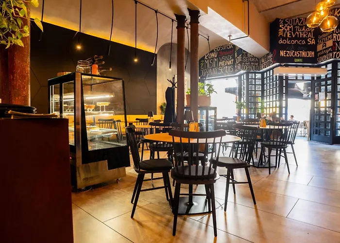 דירה Cozy Main Square I With Breakfast קושיצה